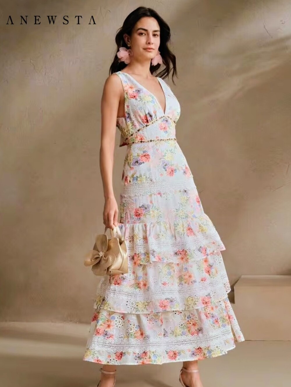 NWT Anewsta Multi Color Floral Muti-tier Ruffled Lace Beaded Dress. Size Medium - Picture 1 of 8